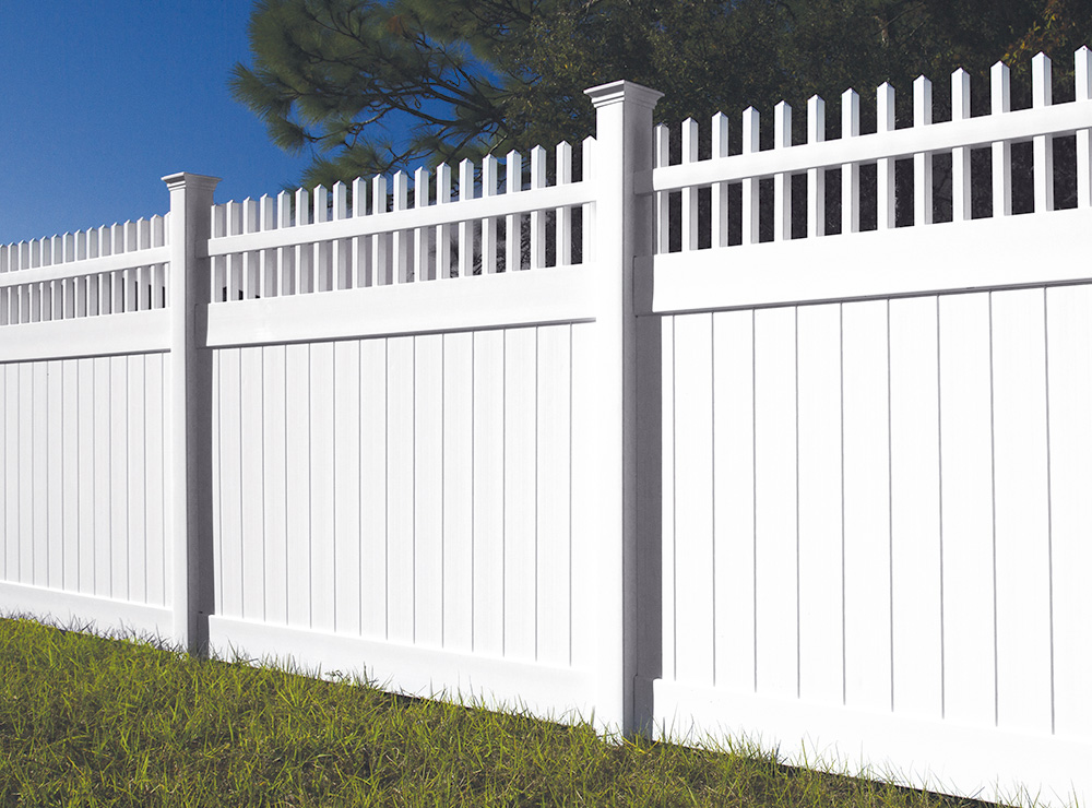 Picket top privacy fence